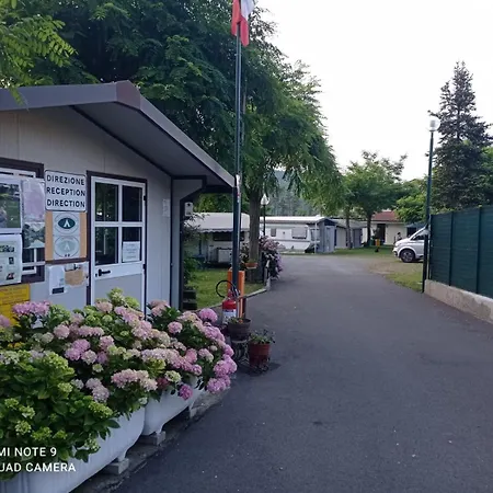 Campsite Parco Vacanze Bracchetto Vetta *