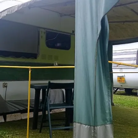 Parco Vacanze Bracchetto Vetta Camping